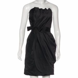 White by Vera Wang strapless ruched cocktail or party minidress